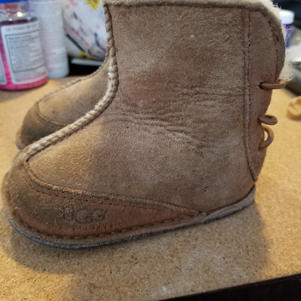 Baby Uggs Ugg boots sz Small